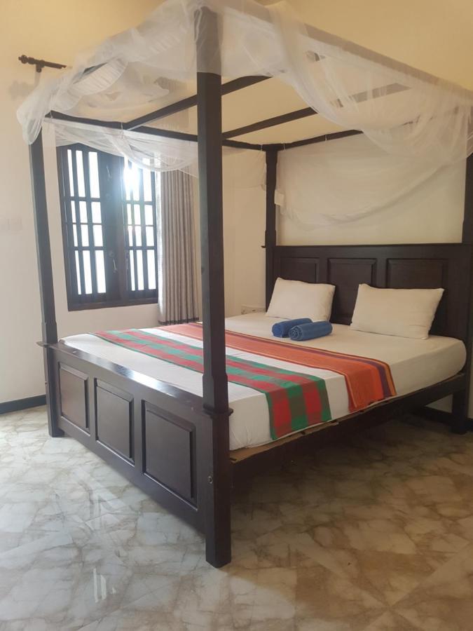 Sea Port Hiriketiya Bed & Breakfast Dickwella Exterior photo